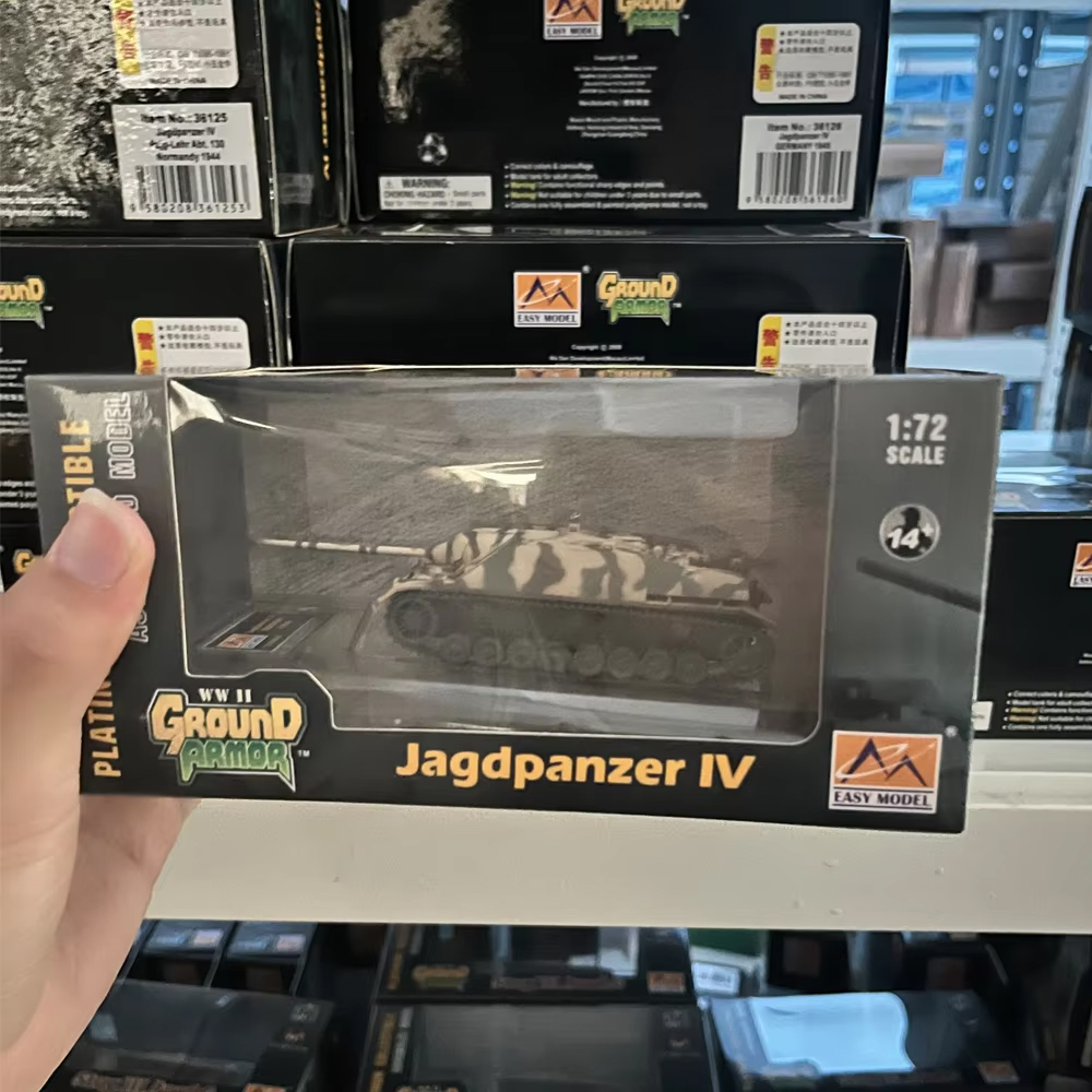 Easymodel 36126 Modellino Carr - Model Kit Tank recensione e prezzo