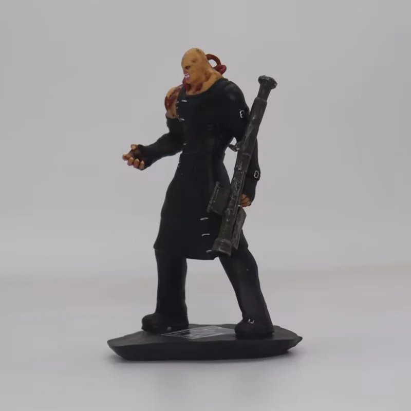 Nuova Action Figure Resident E - Model Kit Nemesis recensione e prezzo