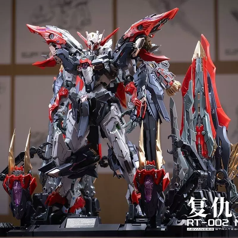 Infinite Dimension Infinite St - Model Kit Nemesis recensione e prezzo