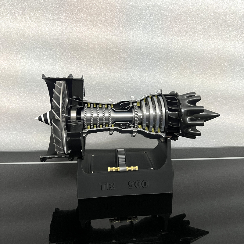 TR900 Kit modello motore turbo - Model Kit Jet Engine recensione e prezzo